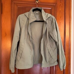 ll bean windbreaker